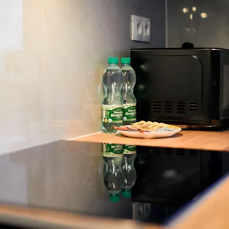 Czartoryskiego Cosy By Bookinghost ヴロツワフ