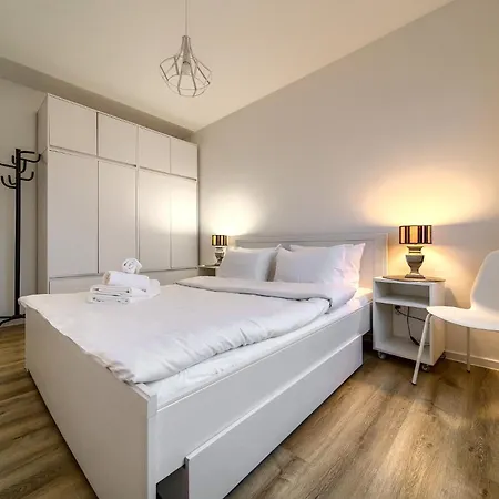 Apartmán Czartoryskiego Cosy By Bookinghost
